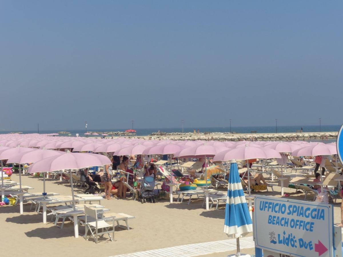 Lidoapartment Fano Bagian luar foto