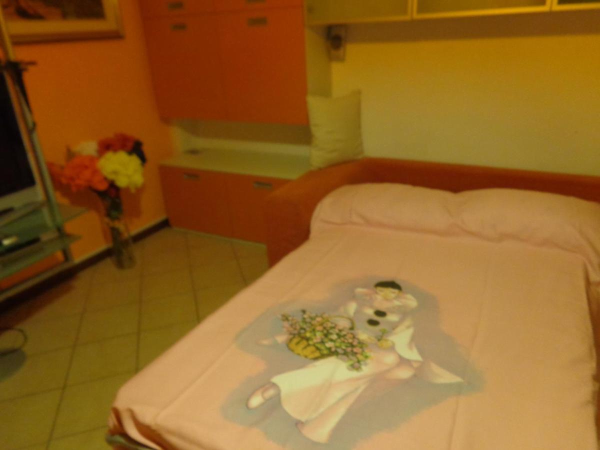 Lidoapartment Fano Bagian luar foto
