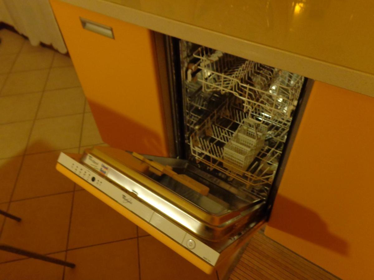 Lidoapartment Fano Bagian luar foto